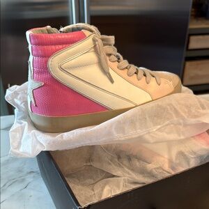 Rooney kids pink lizard sneakers